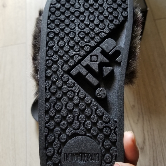 SLIDE - Picture 3 of 3